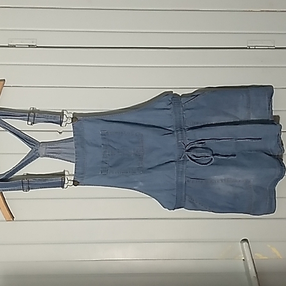 Streetwear Society  chambray romper with a free add on - Picture 2 of 15